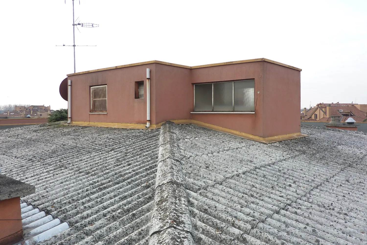 ✓ EMME-CI - Bonifica Amianto Civile