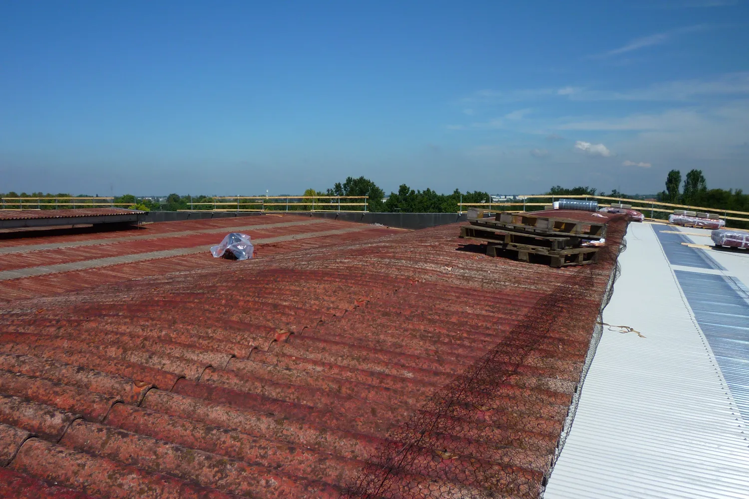 ✓ EMME-CI - Bonifica e Smaltimento Amianto Industriale