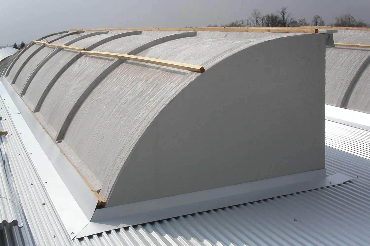 ✓ EMME-CI - Coperture per Prefabbricati