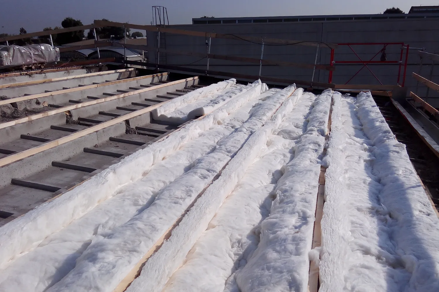 ✓ EMME-CI - Isolamento Termico e Acustico