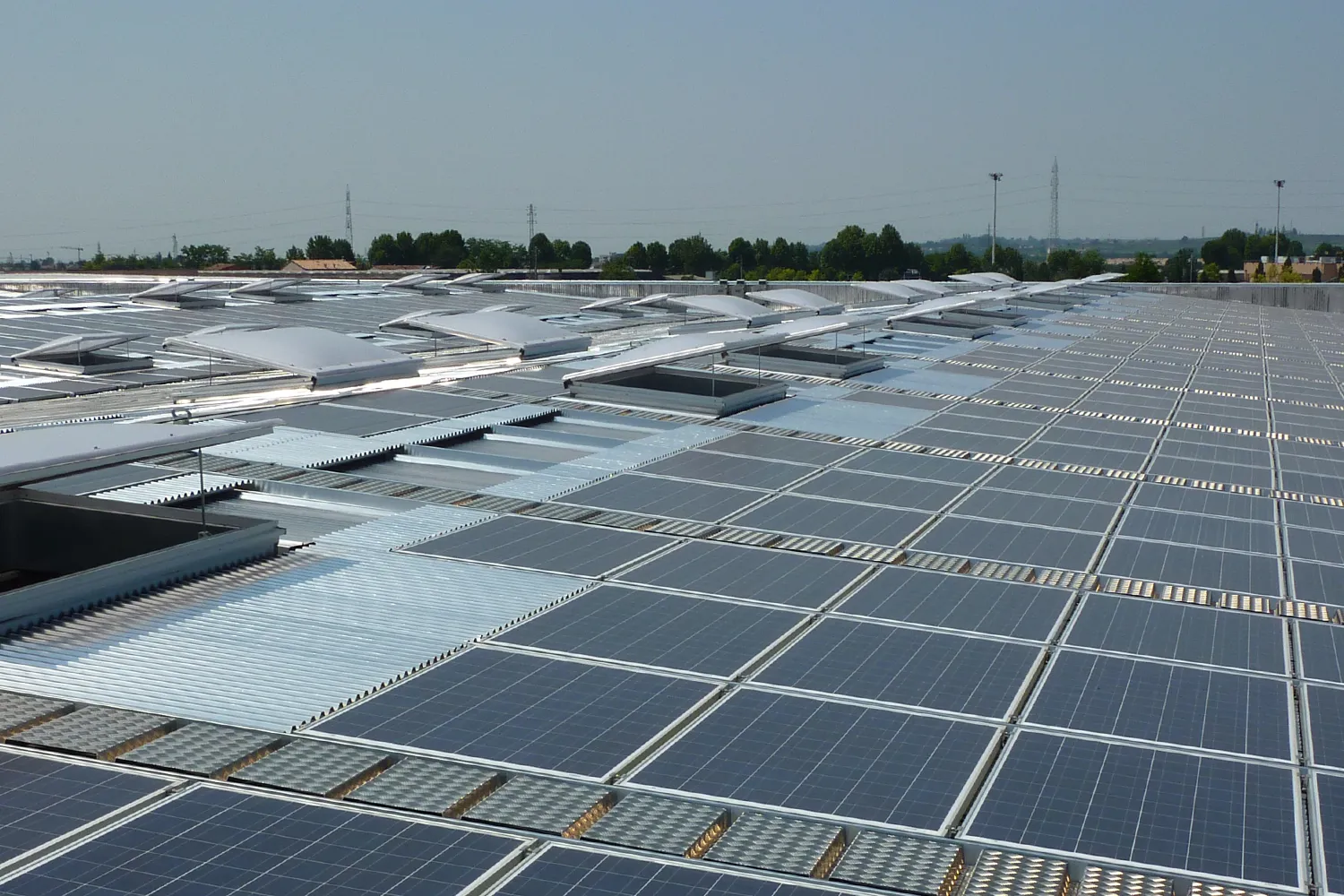 ✓ EMME-CI - Lucernari, evacuatori di fumo e calore