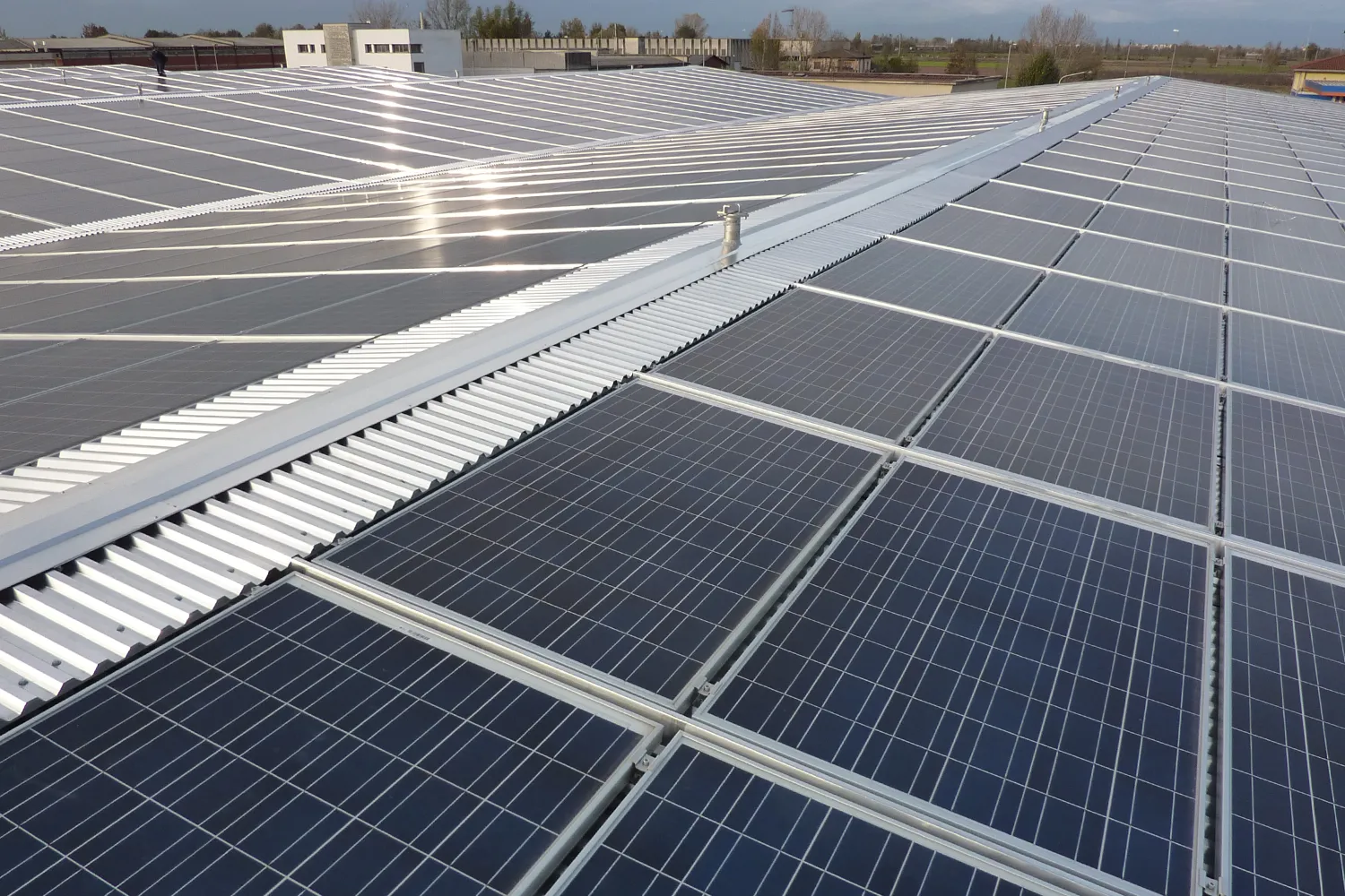 ✓ EMME-CI - Predisposizione al Fotovoltaico