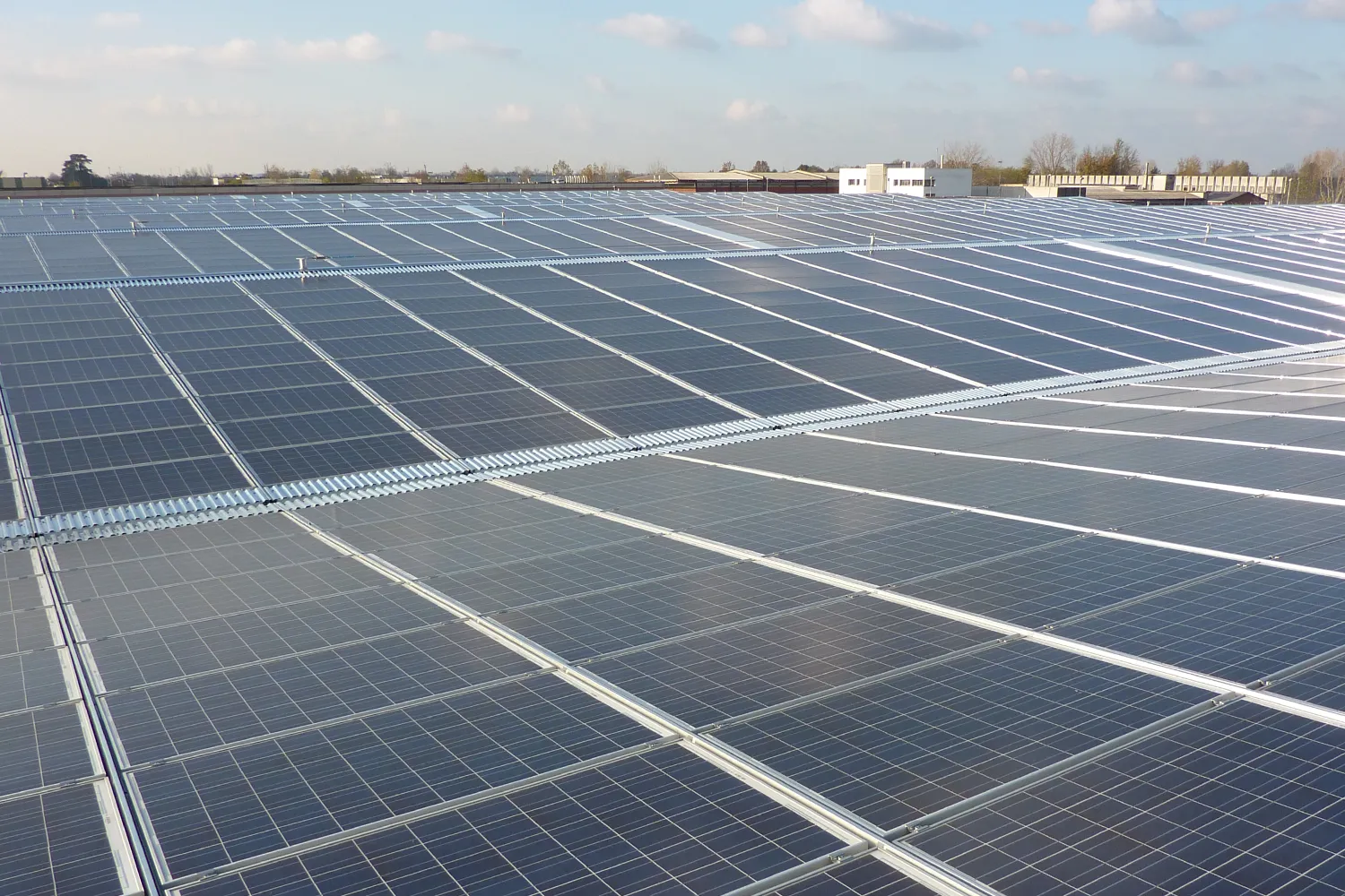 ✓ EMME-CI - Predisposizione al Fotovoltaico