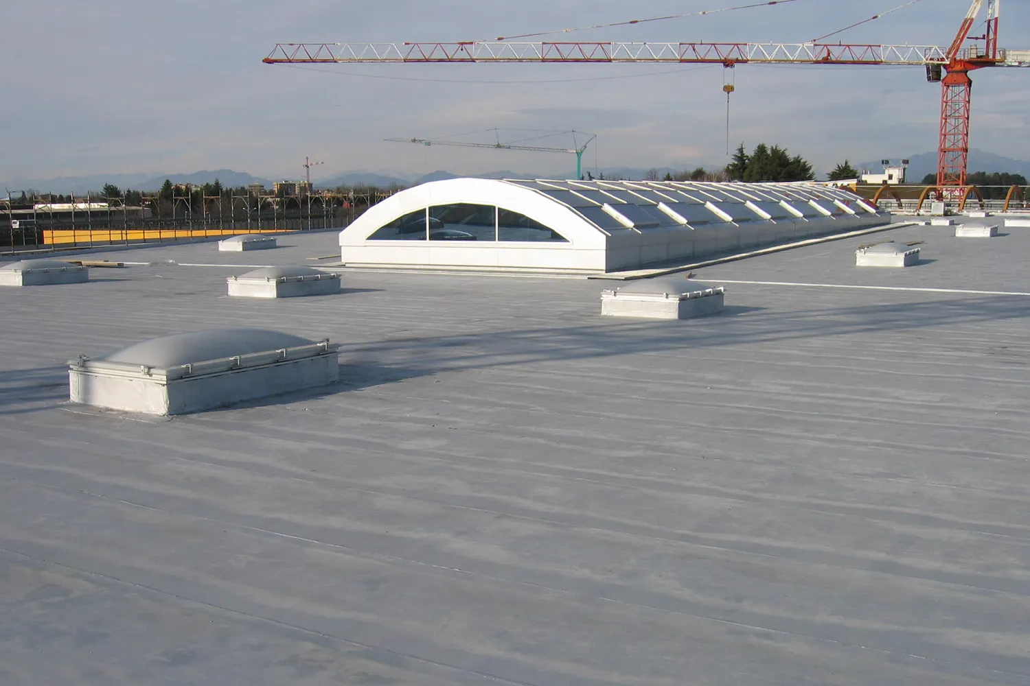 ✓ EMME-CI - Rifacimento Coperture Tetti Industriali