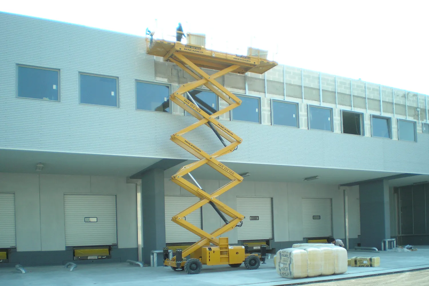 ✓ EMME-CI - Rivestimento Facciate