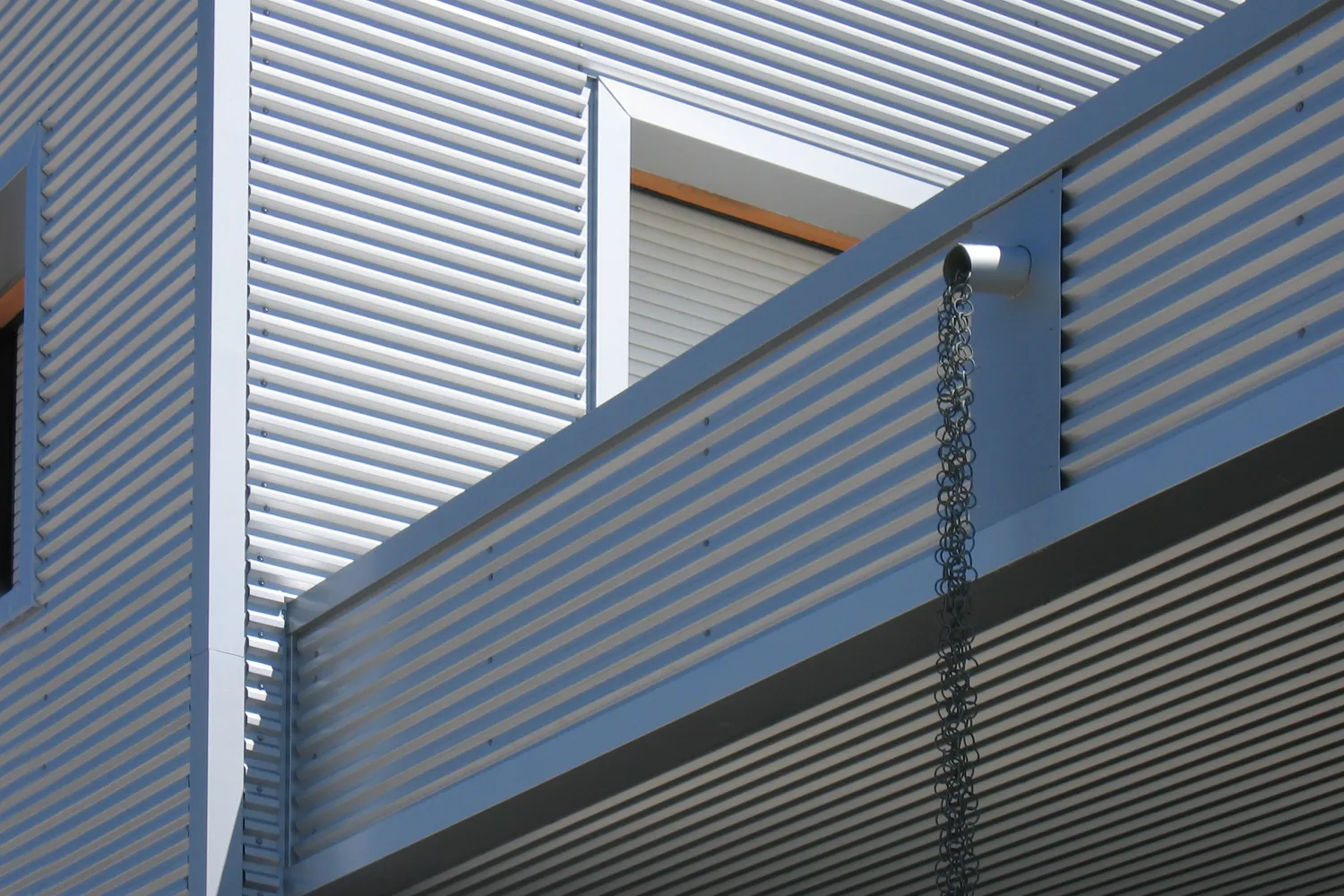 ✓ EMME-CI - Rivestimento Facciate